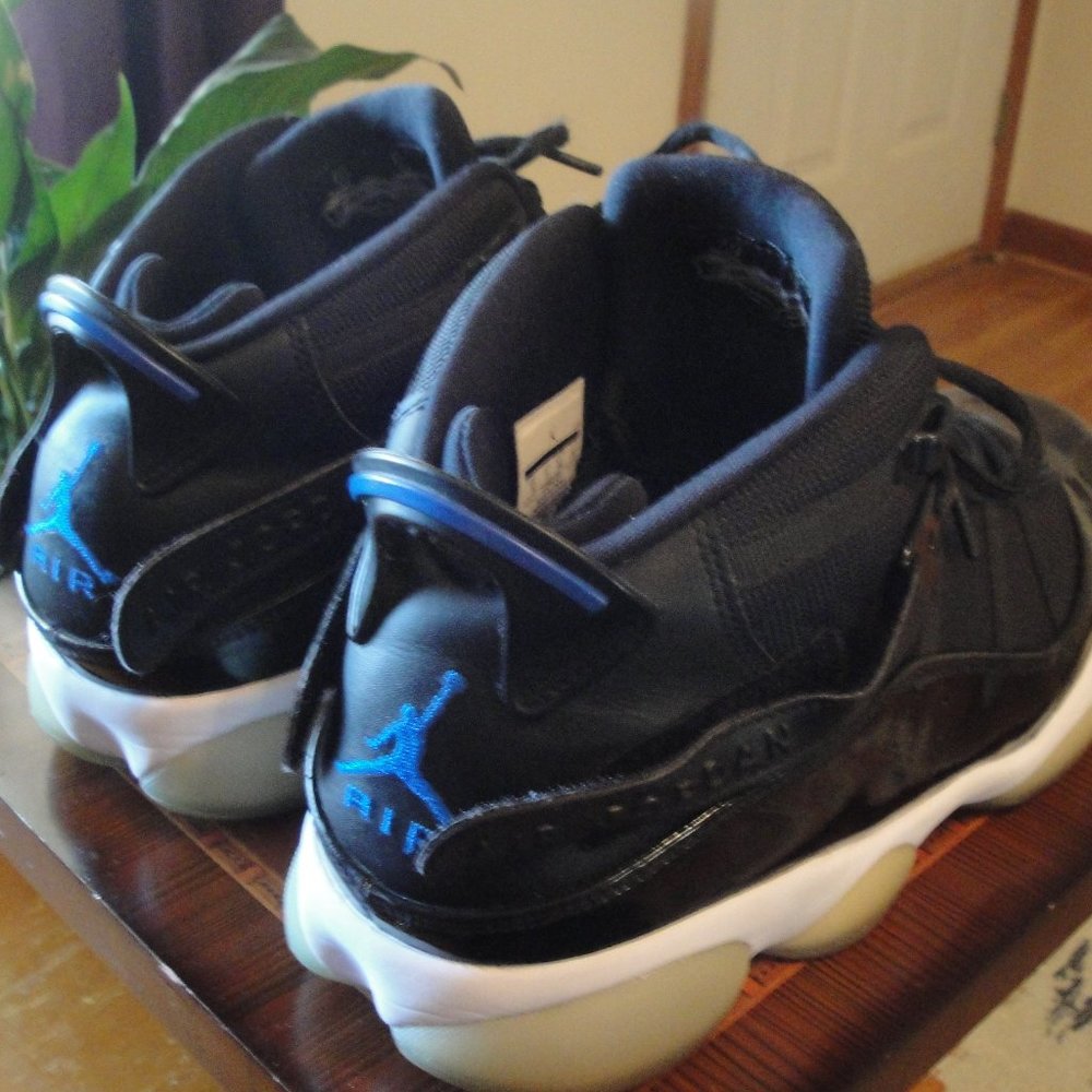 Air Jordan 6 Rings 'Space Jam'